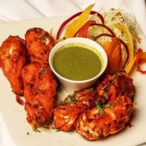 Achari Chicken Tandoori Momos