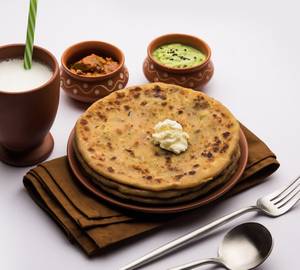 2aloo Paratha + 1 Sweet Lassi