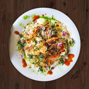 Aloo Tikki Chola Chaat