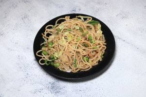 Hakka Noodles[500ml]