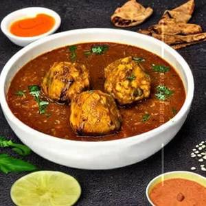 Murg Musallam Gravy Full