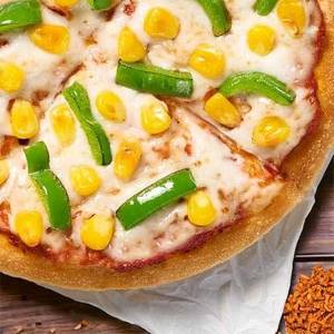 Capsicum & Golden Corn Pizza