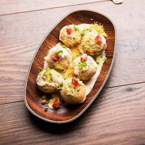 Dahi Gol Gappa