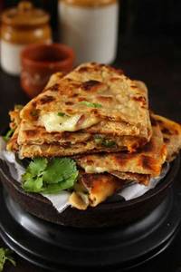 Single Egg Paratha