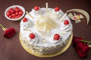 Eggless White Forest Cake