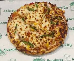 Regular Tandoori Pizza