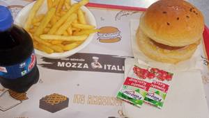 Classic Chicken Burger Meal