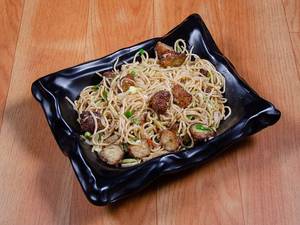 Veg Manchurian Noodles