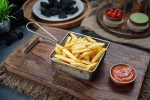 Classic Salted Fries