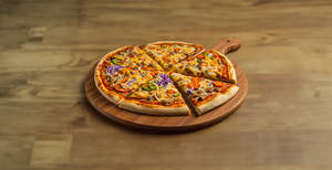 Onion + Sweet Corn Pizza