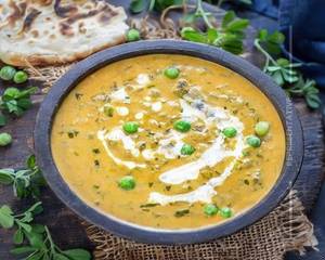 Methi Malai Mattar 