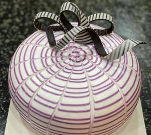 Blackcurrent Cake