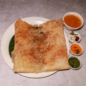 Rawa plain onion dosa                           