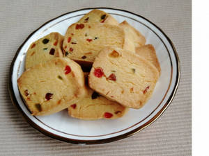 Tuti Fruiti Cookies