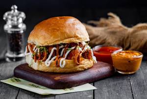 Chaska Bun Paneer Dhamaka Burger