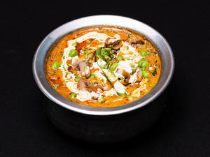 Tawa Mushroom Matar Masala