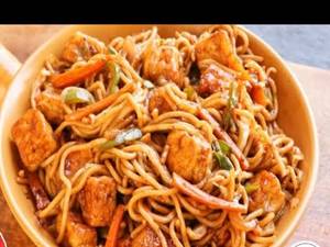 Paneer Schezwan Noodles