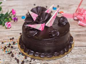 Traffle Chocolate Cake (Eggless)  