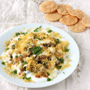 Bhalla Papdi Chaat