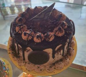 Oreo Chocolate Cake Eggless
