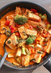 Silk Tofu Shitake Exotic Veggies Thai Curry [green Or Red]