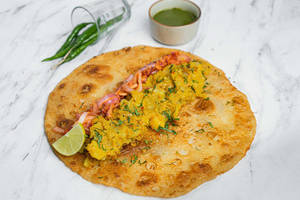 Egg Roll With Potato Masala