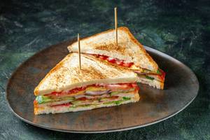 Veg Club Sandwich (serve : 4 Pcs.)