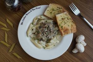 Penne Cheesy Cream Mushroom Pasta