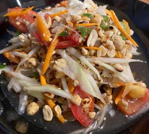 Som Tum Thai