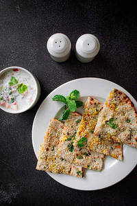 Stuffed Kulcha