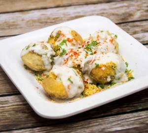 Dhai puri