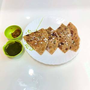 Paneer paratha [2 pieces]