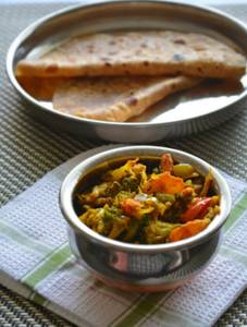 Mix Veg With Roti 2