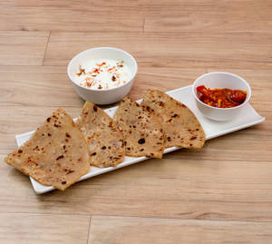 Tandoori Dry Fruit Paratha
