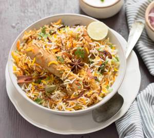 Chicken Biryani With Raita