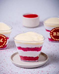 Red Velvet  Creme Cheese Pudding Cup (80g)