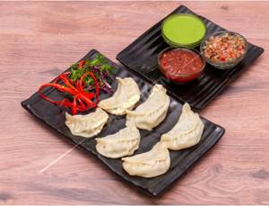 Chicken Momos [8 Pieces]