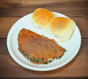 Green Cheese Omelette