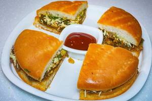 Focaccia Sandwich With Mushroom Bhaji