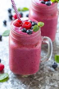 Mixed Fruit Yogurt Smoothie