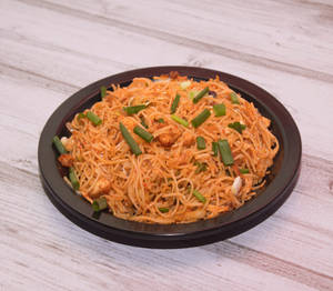 Chicken Chilli Garlic Noodles (410 Gm)