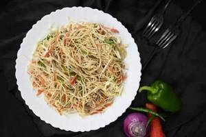 Veg Hakka Noodles