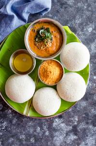 Idli (2 Piece)