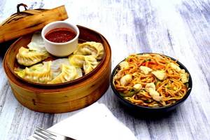 Nonveg Momo + Chicken Nooodles