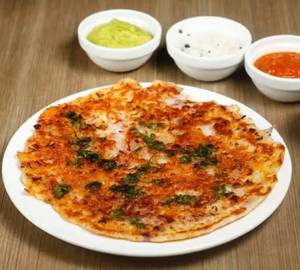 Onion Podi Uttapam