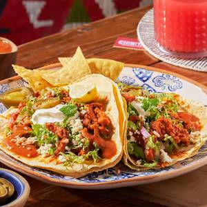 Chicken Tinga Soft Tacos (Spicy)