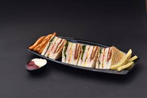 Zinger Chicken Club Sandwich