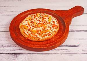 Cheese & Tomato Pizza
