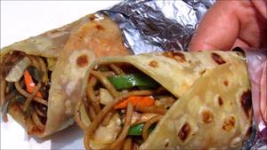 Veg Chowmein Roll