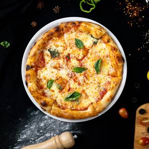 Italian Margherita Pizza